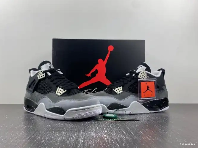 HYPE Pack (2013) 626969-030 4 Retro Jordan Fear 0617